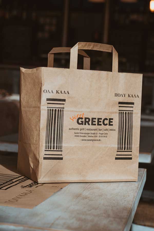 im-sweet-GREECE-in-Dresden-gives-all-meals-also-for-take-away